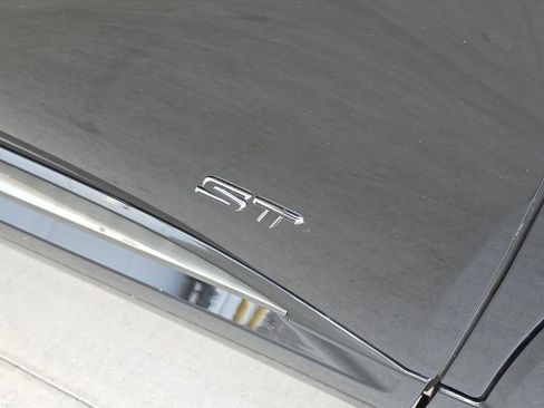 Certified 2025 Buick Envision Sport Touring image 31