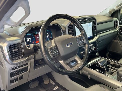 Used 2021 Ford F150 Lariat AWD/4WD image 9