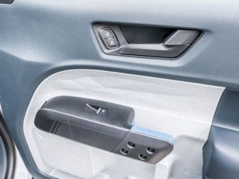 New 2025 Ford Maverick XLT w/ 4K Tow Package image 60