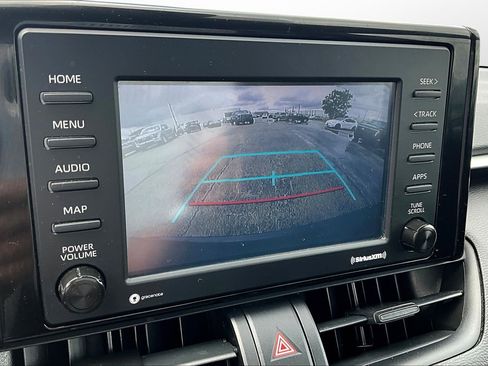 Used 2021 Toyota RAV4 XLE image 30