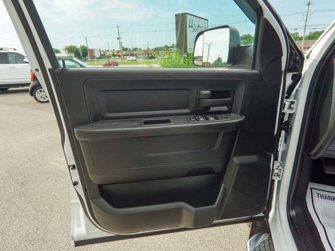 Used 2022 RAM 3500 Tradesman AWD/4WD image 15