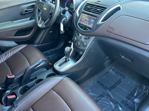 Used 2015 Chevrolet Trax LTZ image 31