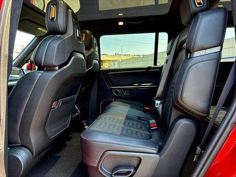 Used 2024 Rivian R1S Adventure image 24