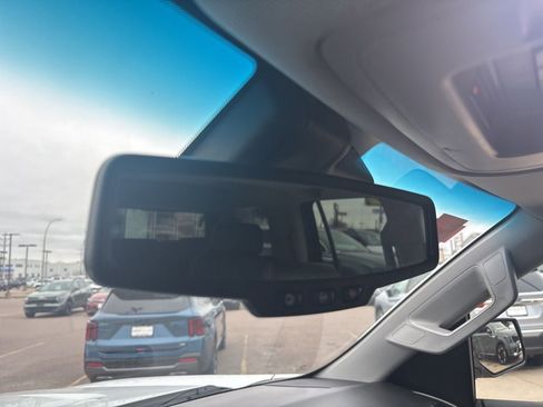 Used 2016 GMC Yukon Denali w/ Open Road Package image 20