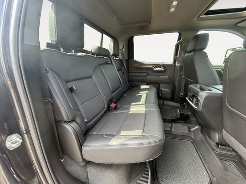 Used 2024 GMC Sierra 1500 Denali w/ Denali Reserve Package image 11