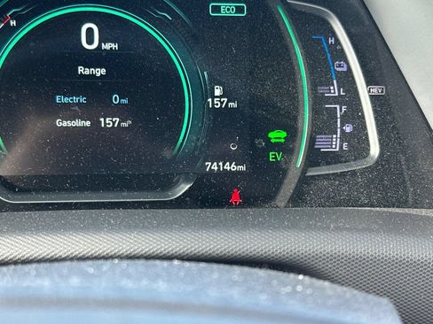 Used 2020 Hyundai Ioniq Limited FWD image 38