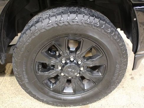 Used 2020 RAM 2500 Limited image 25