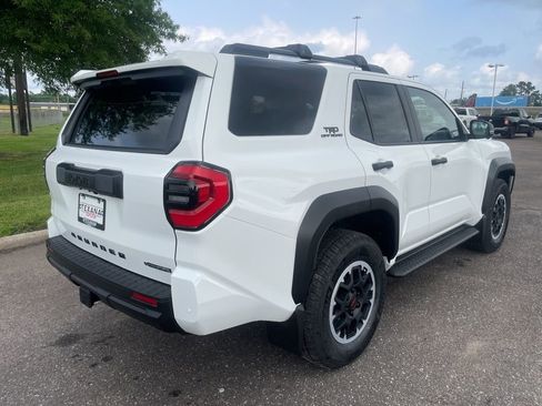 New 2026 Toyota 4Runner TRD Off-Road Premium AWD/4WD image 7