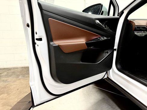 Used 2022 Volkswagen ID.4 Pro S RWD image 12