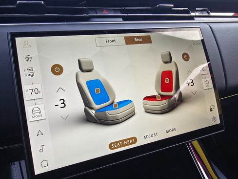 Used 2024 Land Rover Range Rover Sport Dynamic SE AWD/4WD image 12