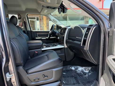 Used 2017 RAM 1500 Laramie w/ Convenience Group AWD/4WD image 23