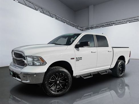 Used 2019 RAM 1500 Big Horn image 14