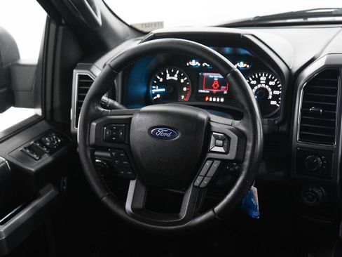 Used 2018 Ford F150 XLT w/ Equipment Group 302A Luxury AWD/4WD image 14
