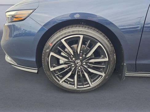 New 2026 Honda Accord Touring image 10