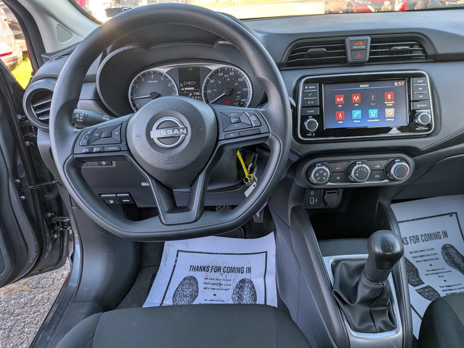 Used 2024 Nissan Versa S FWD image 34