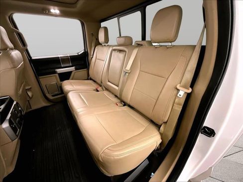 Used 2019 Ford F250 Lariat w/ Lariat Ultimate Package AWD/4WD image 26