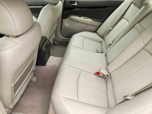 Used 2012 INFINITI G37 Journey w/ Premium Pkg RWD image 31