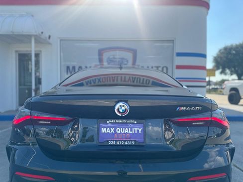 Used 2023 BMW M440i Coupe w/ Premium Package RWD image 31