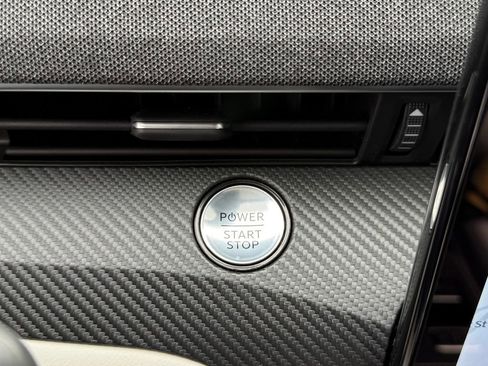 Used 2024 Ford Mustang Mach-E Premium image 12