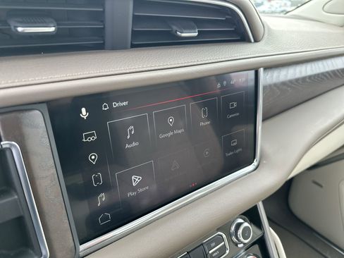 Certified 2023 GMC Yukon Denali image 16