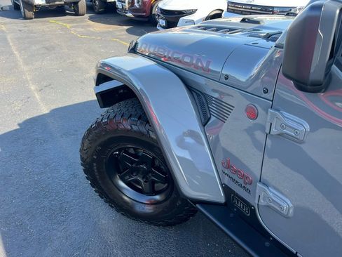 Used 2019 Jeep Wrangler Unlimited Rubicon image 4