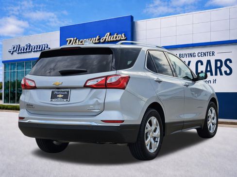 Used 2020 Chevrolet Equinox Premier FWD image 5