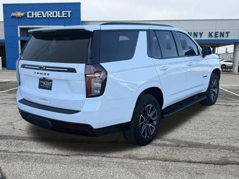 Used 2023 Chevrolet Tahoe Z71 w/ Luxury Package AWD/4WD image 4