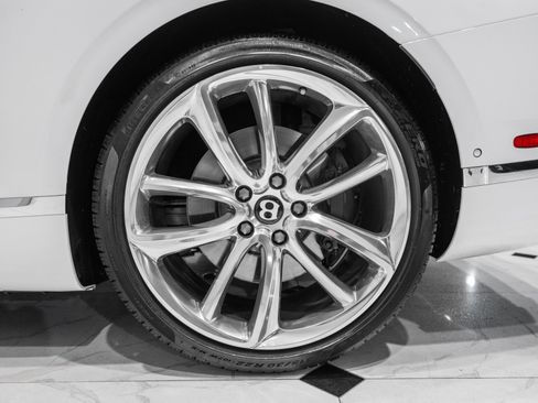 Certified 2023 Bentley Continental GT V8 AWD/4WD image 15