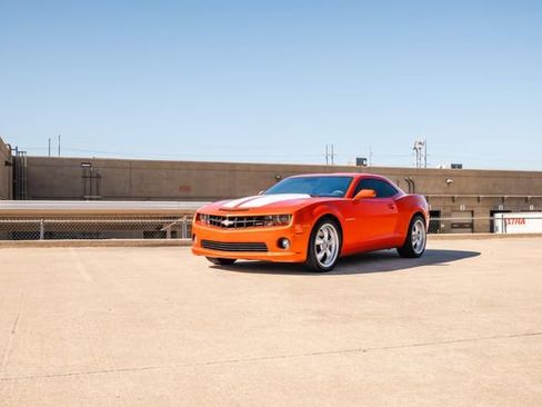 Used 2010 Chevrolet Camaro SS w/ RS Package image 48