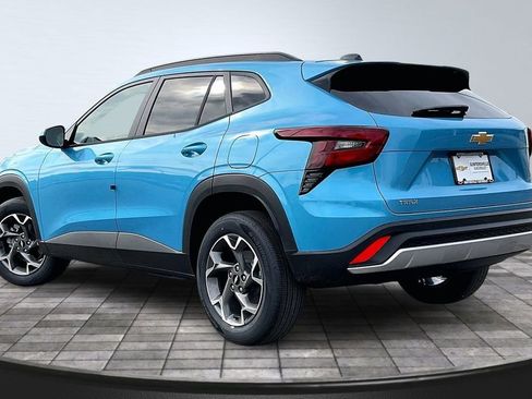 New 2026 Chevrolet Trax LT w/ Driver Confidence Package image 3
