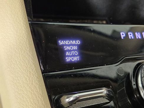 Used 2021 Jeep Grand Cherokee L Limited image 27