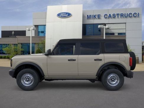 New 2025 Ford Bronco 4-Door AWD/4WD image 3