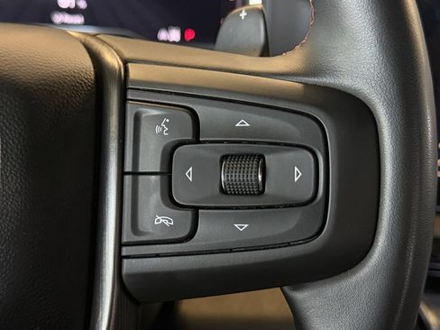 Used 2025 GMC Sierra 1500 AT4 w/ AT4 Premium Package AWD/4WD image 34