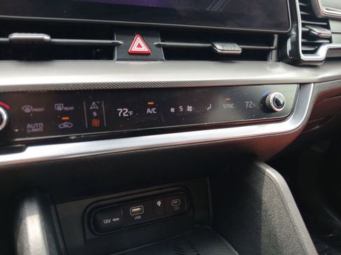 Used 2024 Kia Sportage SX FWD image 20