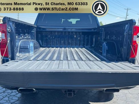 Used 2021 Chevrolet Silverado 1500 Custom Trail Boss AWD/4WD image 16