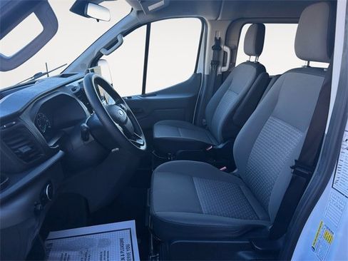 Used 2023 Ford Transit 350 XLT image 9