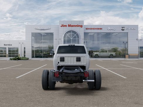 New 2026 RAM 5500 Tradesman AWD/4WD image 7