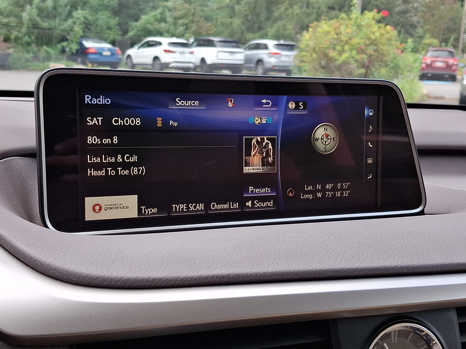 Used 2018 Lexus RX 350 AWD w/ Premium Package image 19