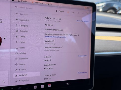 Used 2018 Tesla Model 3 image 34