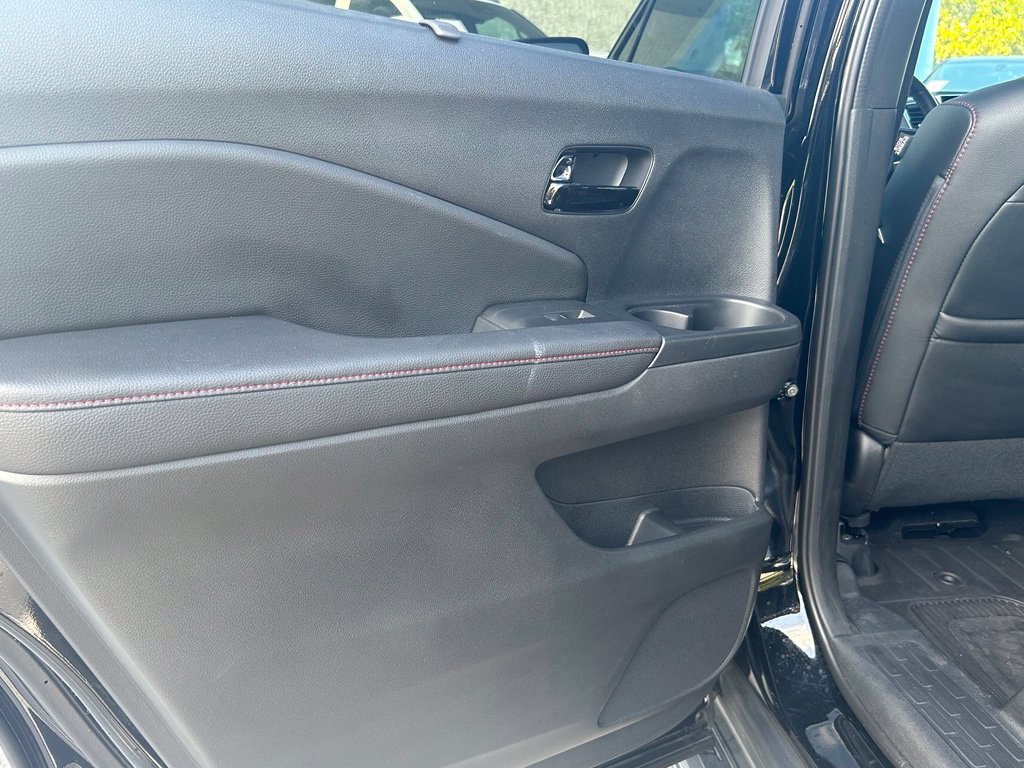Used 2025 Honda Passport Black Edition image 41