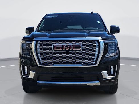 Certified 2021 GMC Yukon Denali w/ Denali Premium Package AWD/4WD image 10