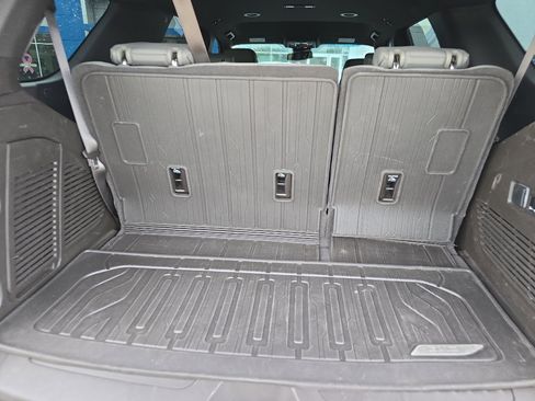 Used 2026 GMC Yukon Elevation w/ LPO, Floor Liner Package AWD/4WD image 17