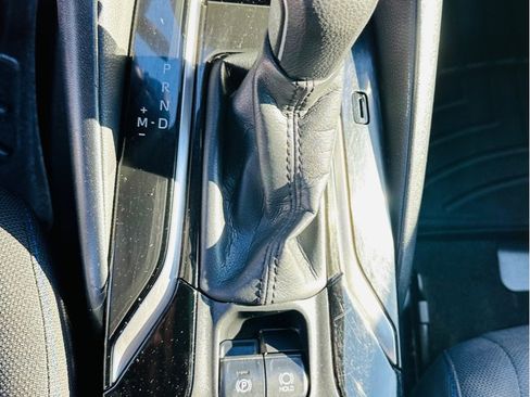 Used 2021 Toyota Corolla SE image 26