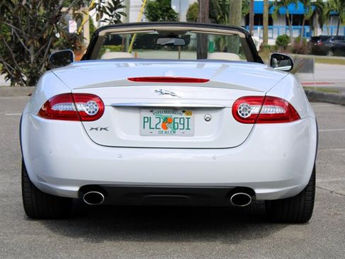 Used 2013 Jaguar XK Convertible RWD image 9