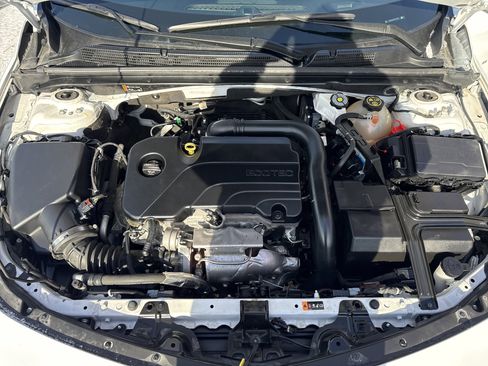 Used 2023 Chevrolet Malibu LT w/ Driver Confidence Package image 11