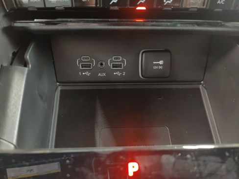 New 2025 Jeep Grand Cherokee L Altitude image 25