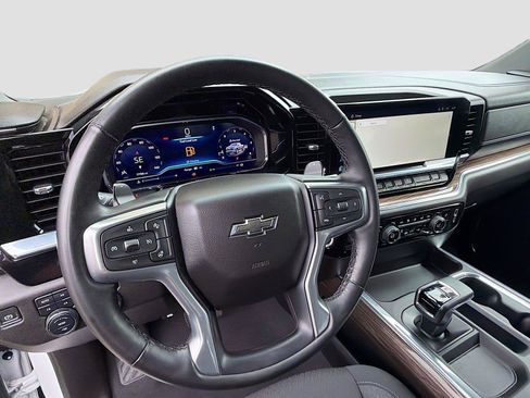 Used 2023 Chevrolet Silverado 1500 RST w/ Convenience Package II AWD/4WD image 41