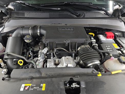 Used 2025 Jeep Compass Latitude w/ Convenience Group image 15