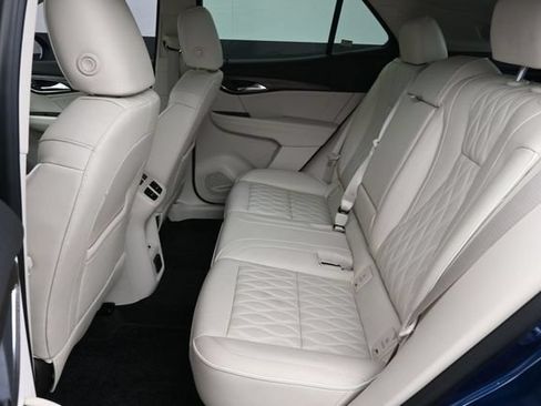 Used 2023 Buick Envision Avenir FWD image 27