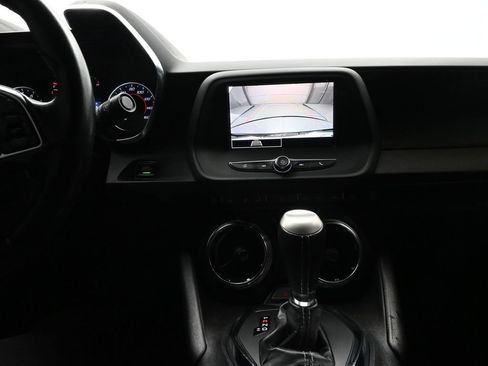Used 2021 Chevrolet Camaro LS image 20